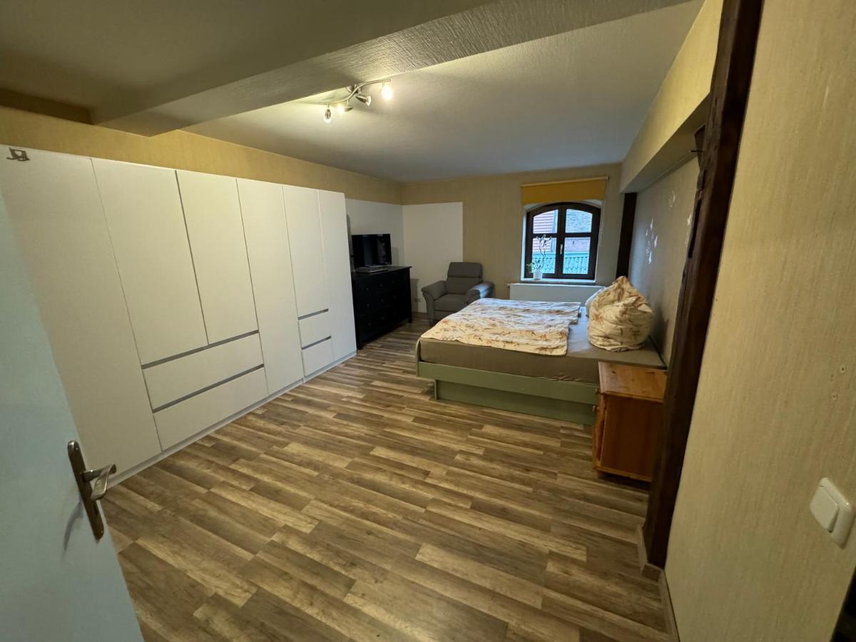 Zimmer In Tangermuender Innenstadt Exterior foto