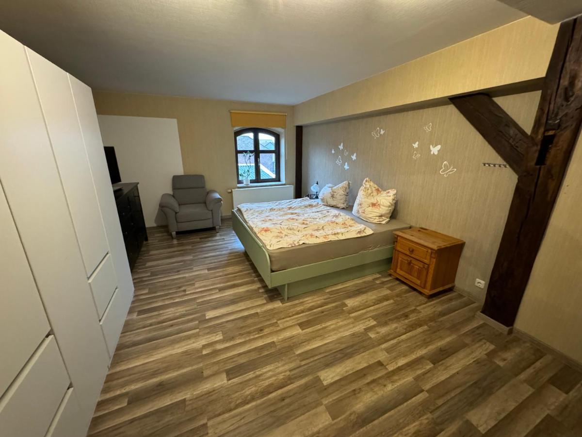 Zimmer In Tangermuender Innenstadt Exterior foto